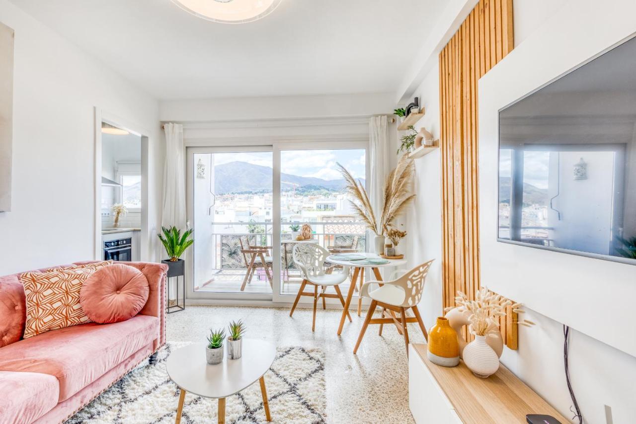 אסטפונה Hanami Avenida De Espana Beach Front - Mountain View מראה חיצוני תמונה